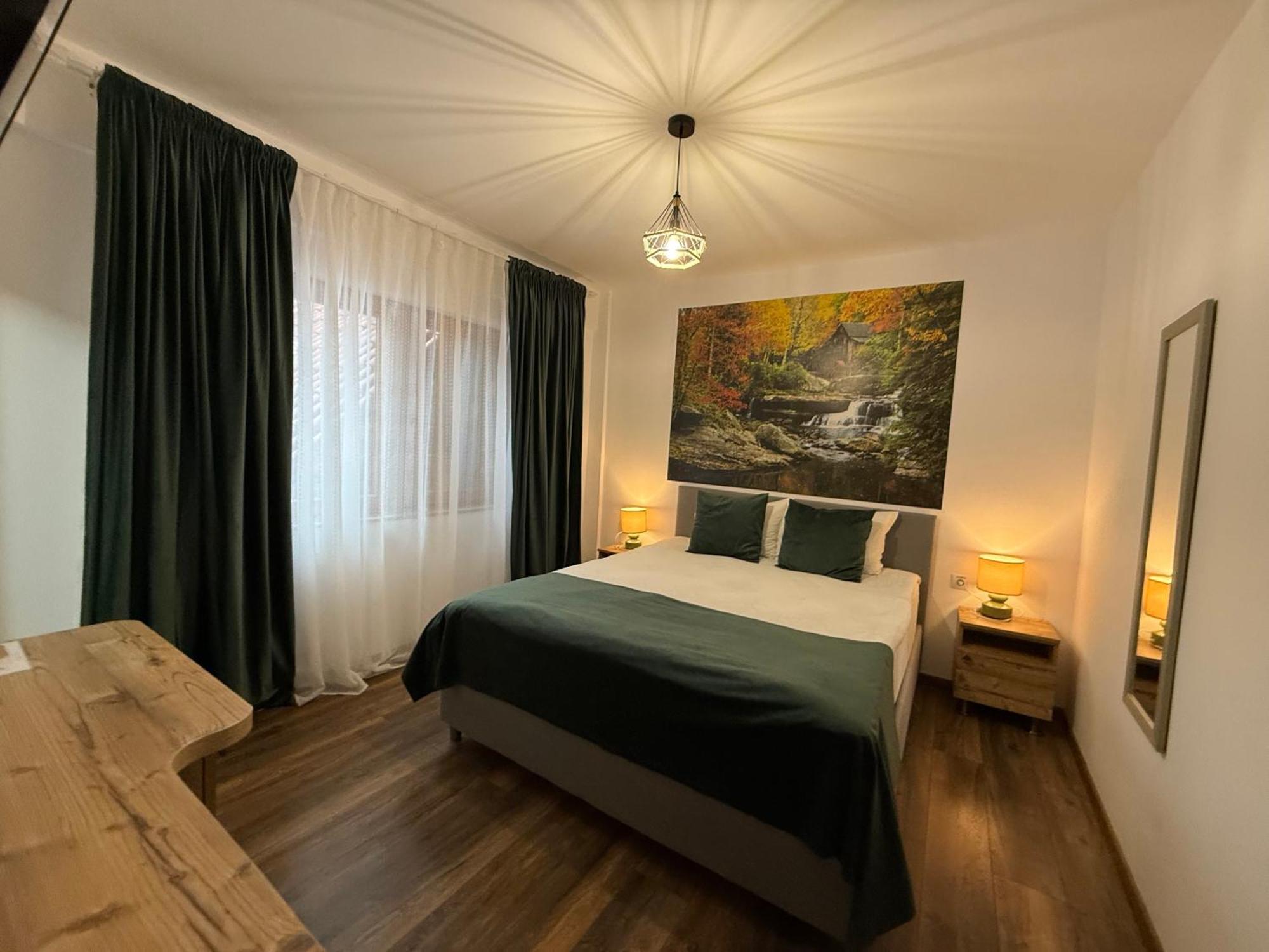 Conacul Radacinilor Hotel Petrosani Luaran gambar